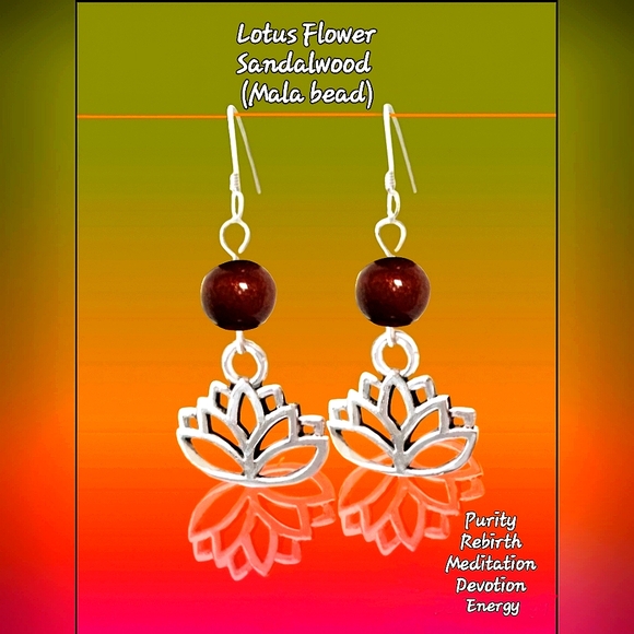 Periwinkle Cottage Co. Jewelry - 🪷Lotus Flower ŉ Sandalwood (Mala) Earrings
